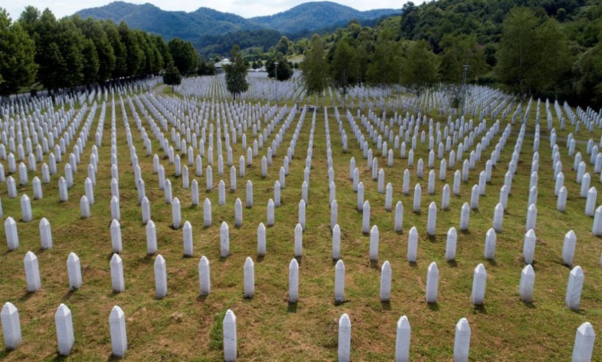 الإبادة الجماعية لمسلمي سربرنيتسا في البوسنة