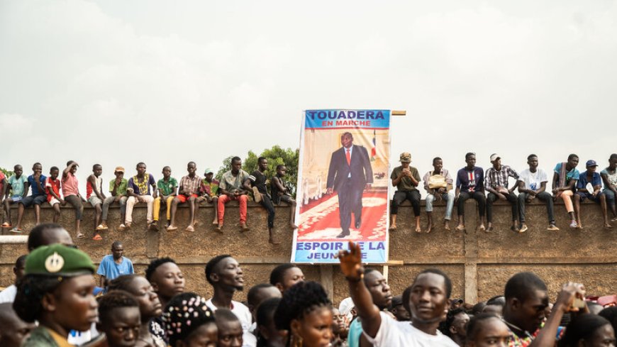إفريقيا الوسطى تصوت على مشروع دستور جديد مثير للجدل