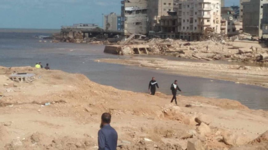 ليبيا.."تلوث جرثومي" في جميع مصادر المياه الجوفية بمدينة درنة نتيجة تحلل الجثث