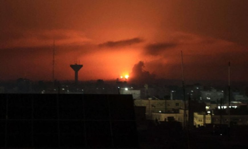 عشرات الشهداء والجرحى في قصف إسرائيلي مكثف على قطاع غزة
