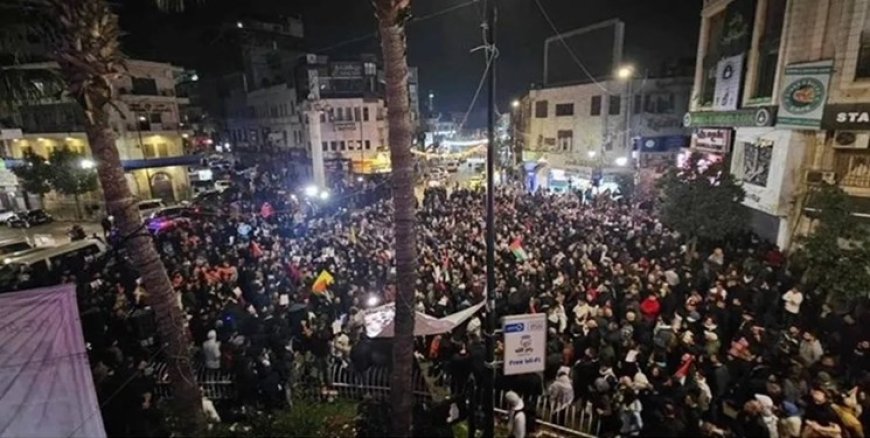 مظاهرة ضخمة في رام الله تهتف "الشعب يريد كتائب القسام"
