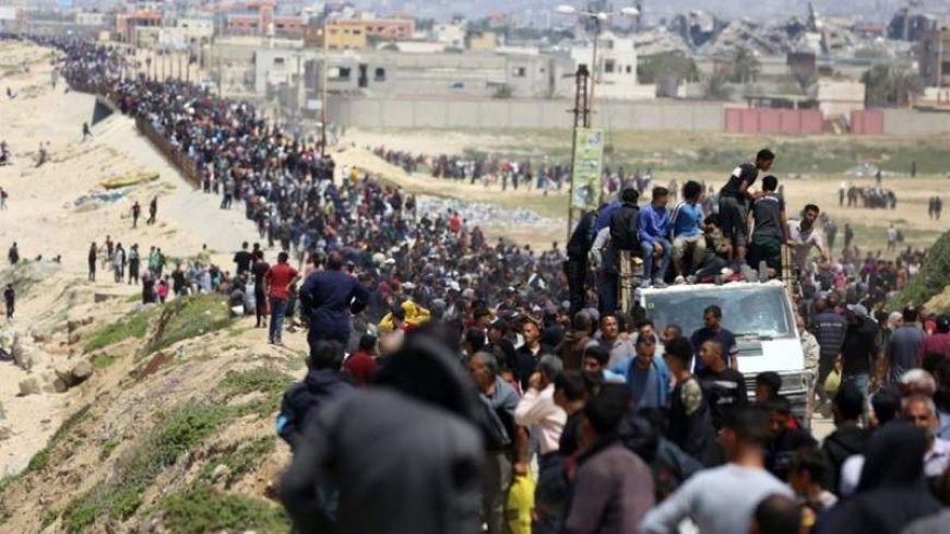 مرصد حقوقي: “إسرائيل” تمنع عودة المُهجرين بغزة إلى بيوتهم بالقتل والتهديد