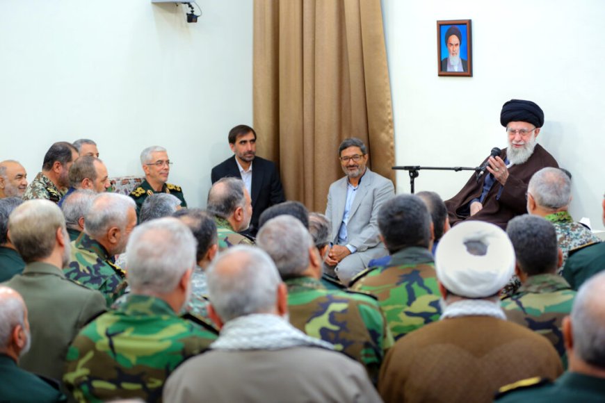 قائد الثورة: الضربة الايرانية أثبتت إرادة الشعب والقوات المسلحة
