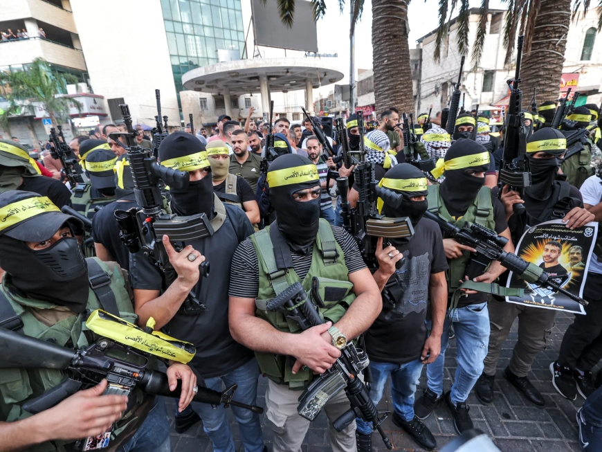 "شهداء الأقصى": اشتبكنا بالأسلحة والعبوات مع قوات الاحتلال المقتحمة لنابلس وأريحا