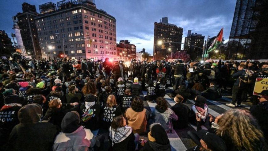 شرطة نيويورك تعتقل 300 متظاهر يهودي