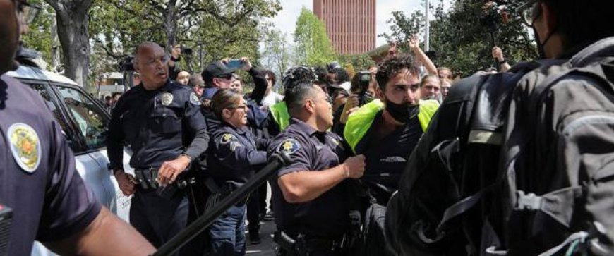جامعة سان فرانسيسكو تنضم إلى الاحتجاجات وبدء نصب خيام في حرمها
