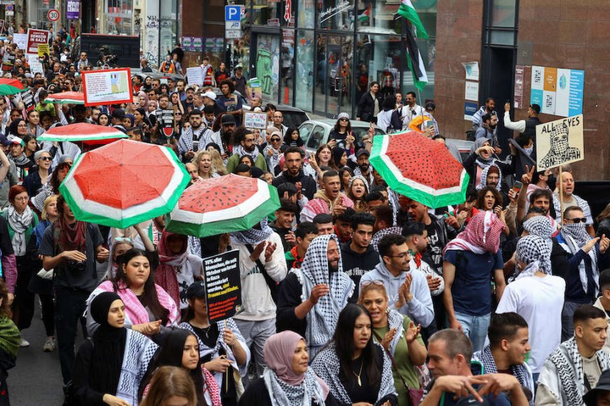 الآلاف يشاركون في مظاهرة في برلين لإحياء ذكرى النكبة الفلسطينية
