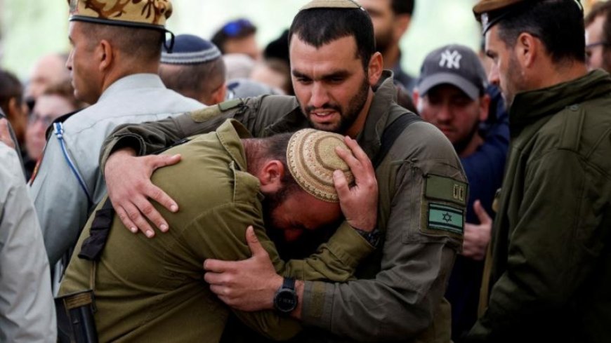 انتحار جندي إسرائيلي طُلب منه العودة إلى غزة..و"جيش"الاحتلال يرفض دفنه عسكرياً